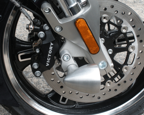 motolight-motorcycle-lights-on-victory-motorcycle-3