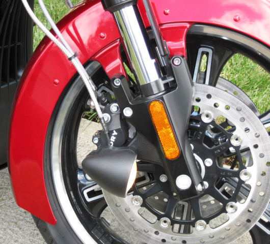 motolight-motorcycle-lights-on-victory-motorcycle-7