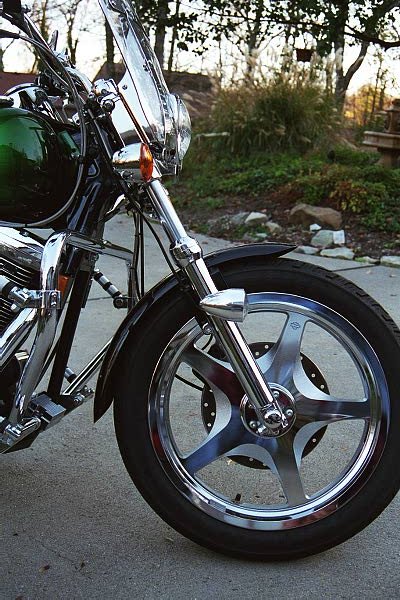 motolight-motorcycle-lights-on-harley-33
