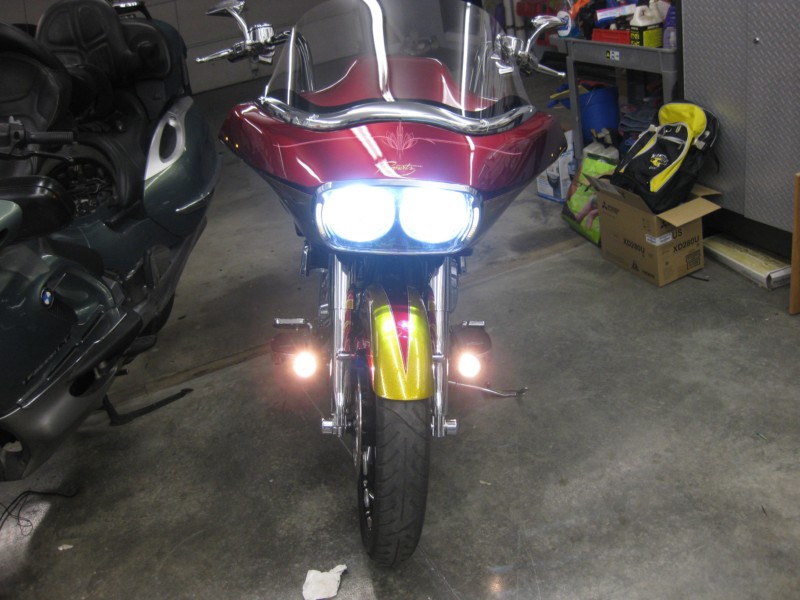 motolight-motorcycle-lights-on-perewitz-custom
