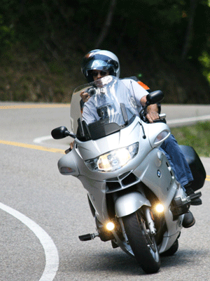 motolight-motorcycle-lights-on-bmw-motorcycle-13