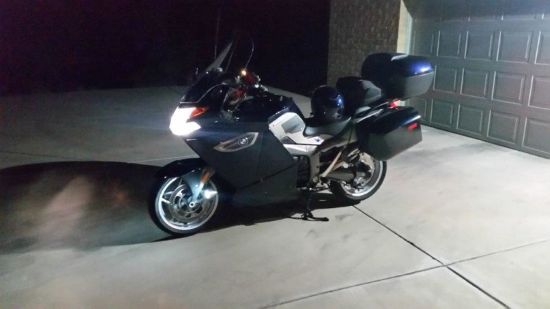 motolight-lights-on-bmw-motorcycle