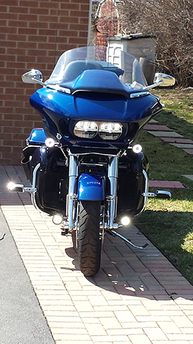 harley-road-glide-with-motolight-lights