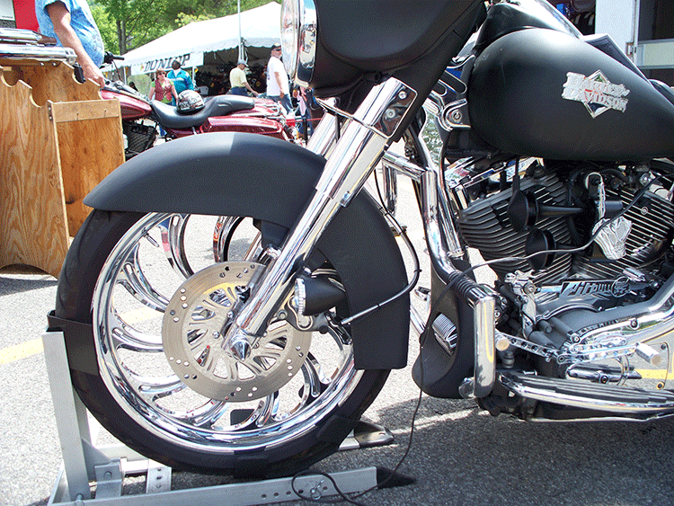 best-looking-riding-lights-on-harley