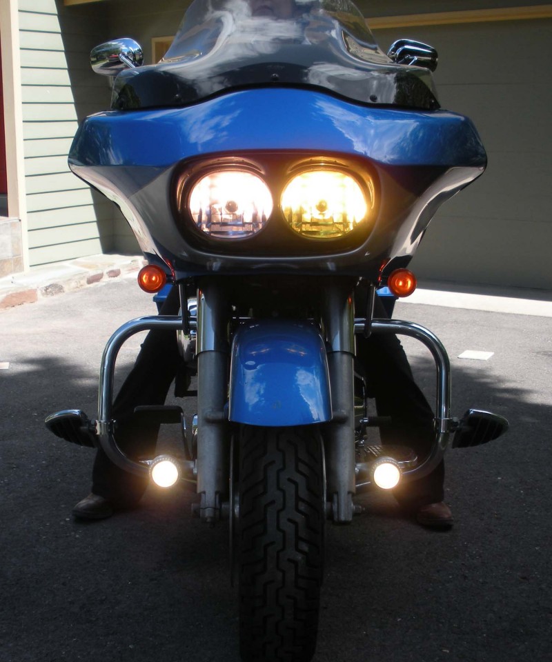 motolight-road-glide-003_cropped