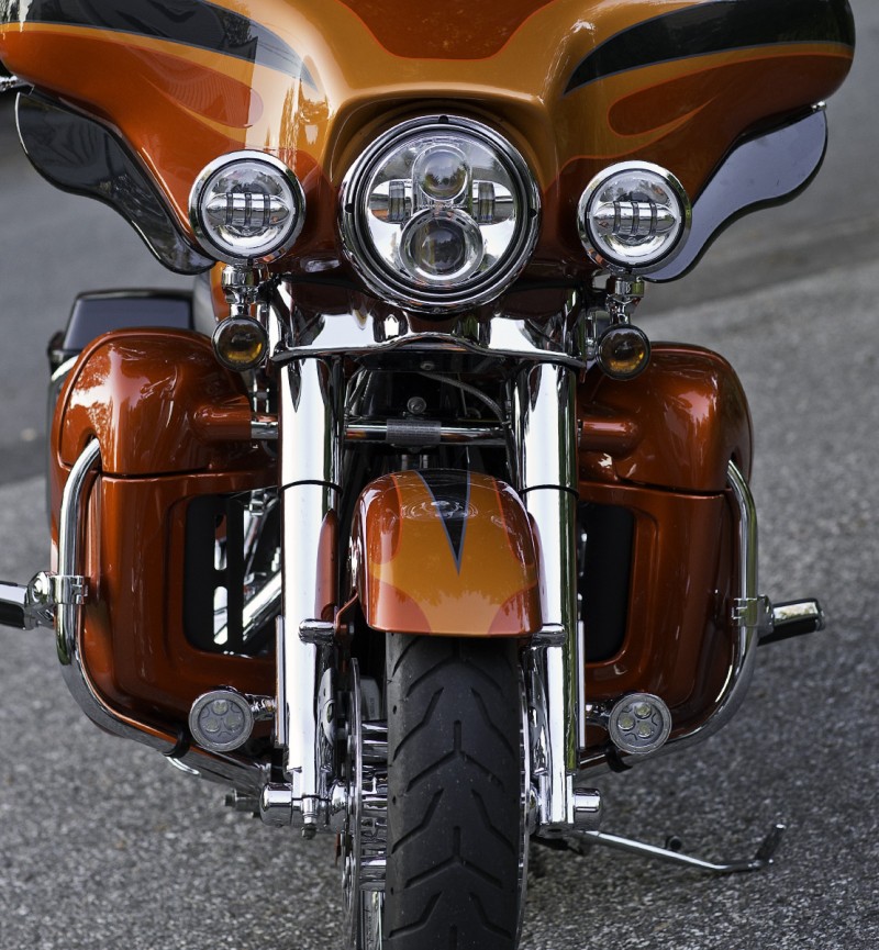 r9487_front_view